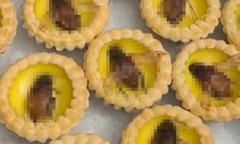Món bánh tart trứng phủ cà cuống khiến dân mạng sợ hãi