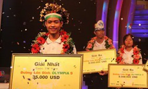 Cuộc sống hiện tại của Quán quân Đường Lên Đỉnh Olympia là Thủ khoa, từ chối việc lương cao ở nước ngoài để về nước