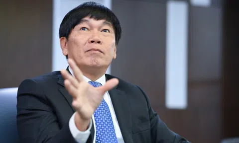 Hòa Phát lần đầu vay nợ vượt 100.000 tỷ